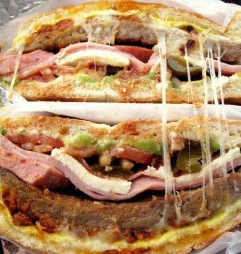 Torta Toluqueña