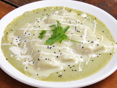 ENCHILADAS SUIZAS + CAFE