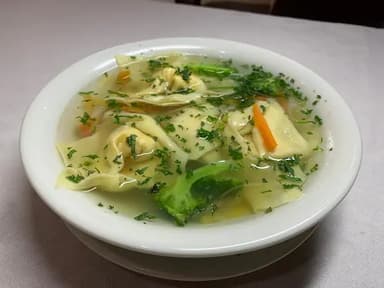 Sopa de Pollo y Verduras (grande)