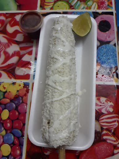 Elote con Crema y Queso