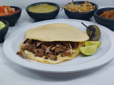 Mixta de Asada de Maíz Hecha a Mano