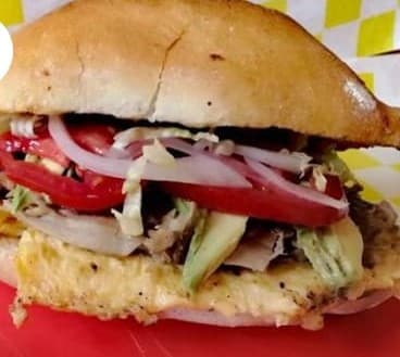 Lomo con Huevo