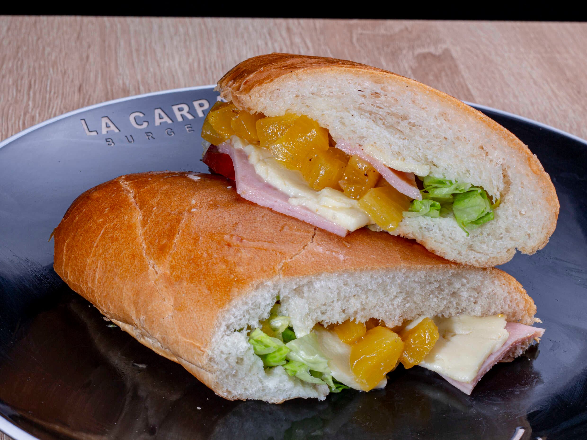 Sándwich Hawaiano