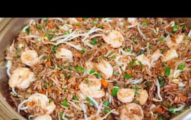 Arroz Pollo y Camarón x 3 personas