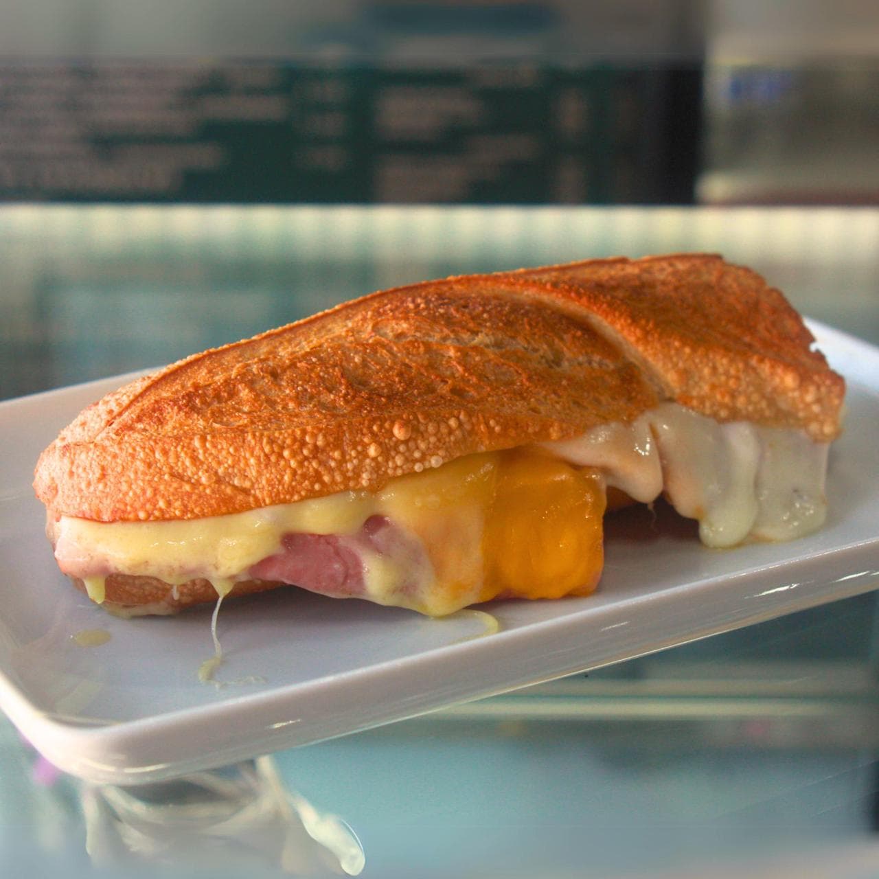 BAGUETTE TRES QUESOS