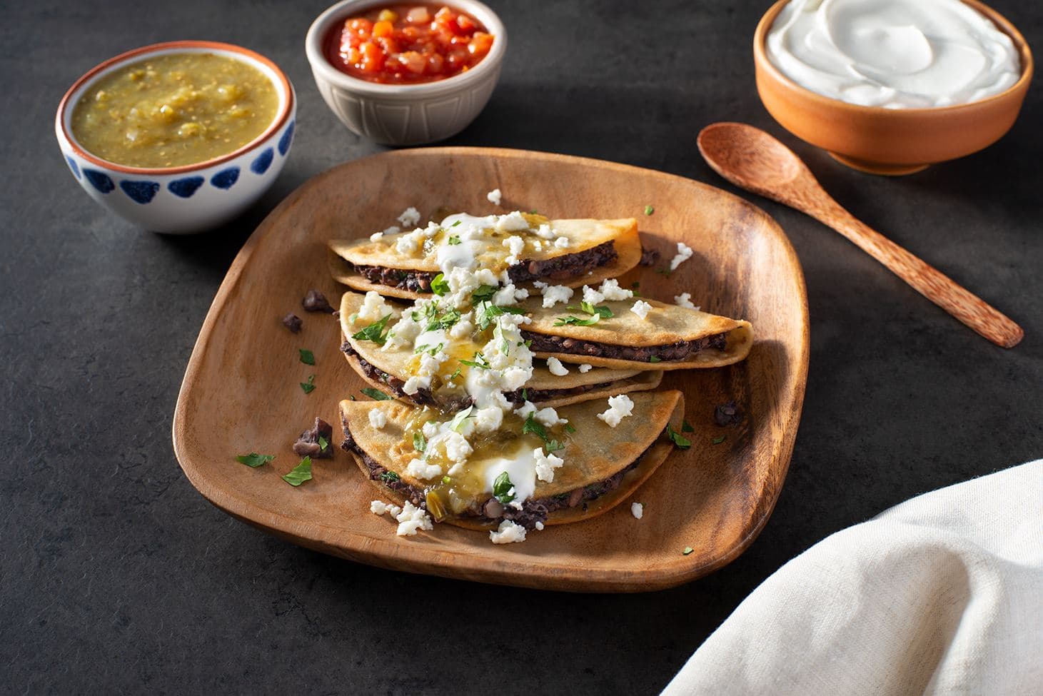 Tacos Dorados de Frijoles
