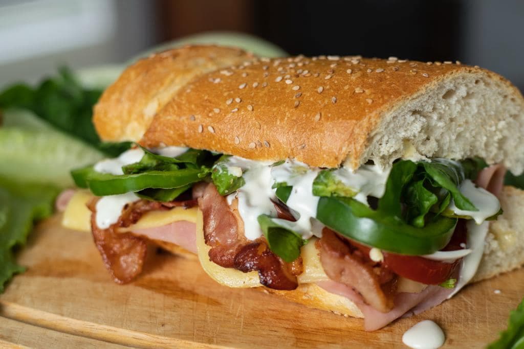 Baguette Fitness + Ensalada y Bebida