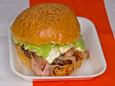 HAMBURGUESA TOCINO