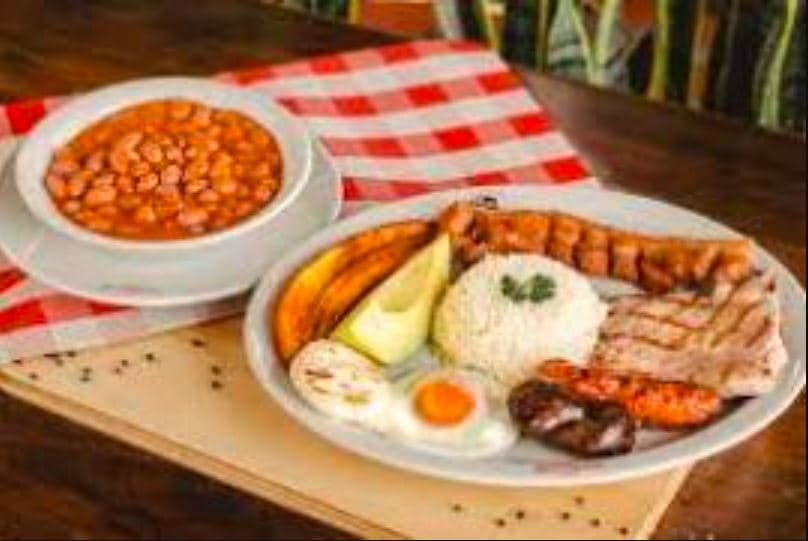 Bandeja con Cerdo.