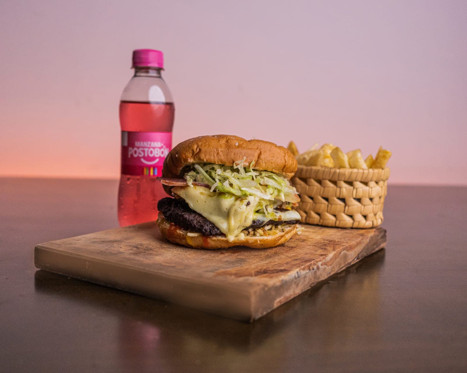 Combo Hamburguesa Mixta + Papas + Gaseosa