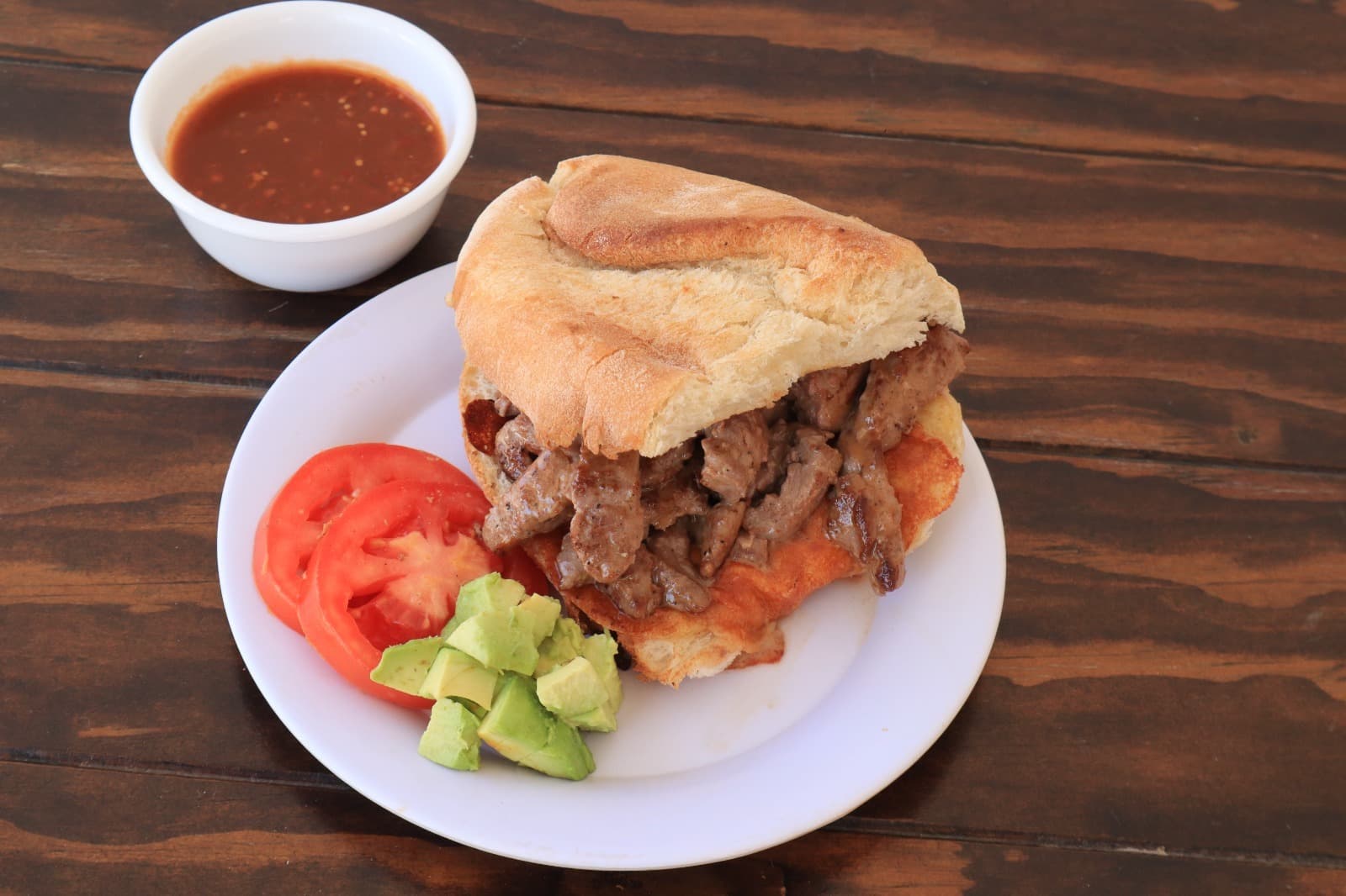 Mega Torta de Arrachera con Queso