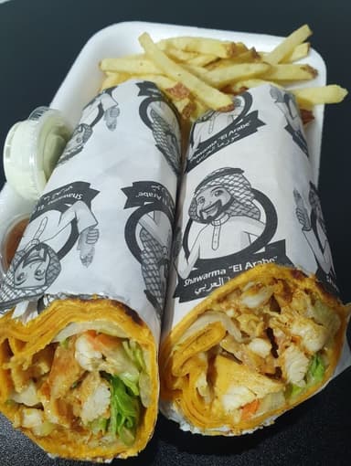 2 Shawarmas, 2 Papas, 6 Nuggets