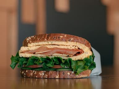 Sándwich Omelette con Tocino