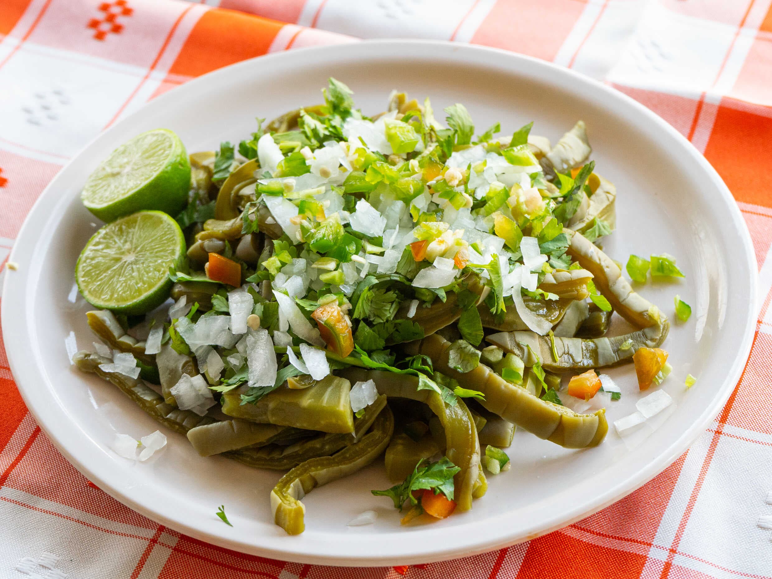 Ord. Ensalada De Nopales