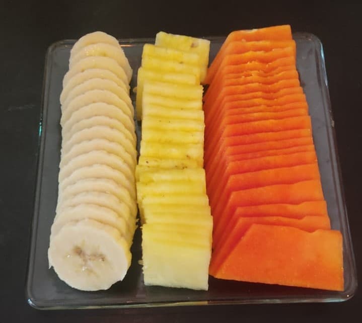Plato de Frutas con yogurth