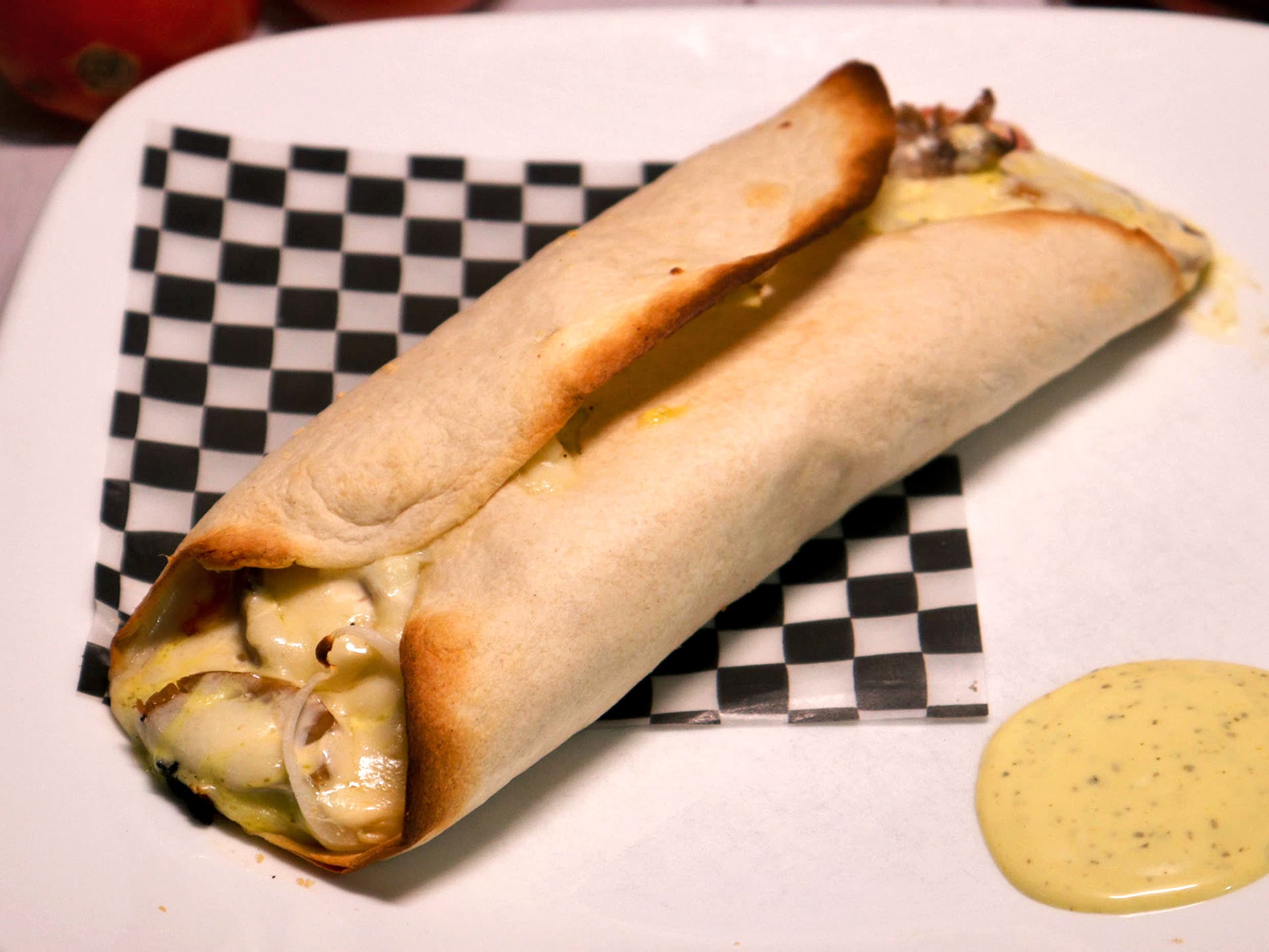 Monster Hawaiano Burrito