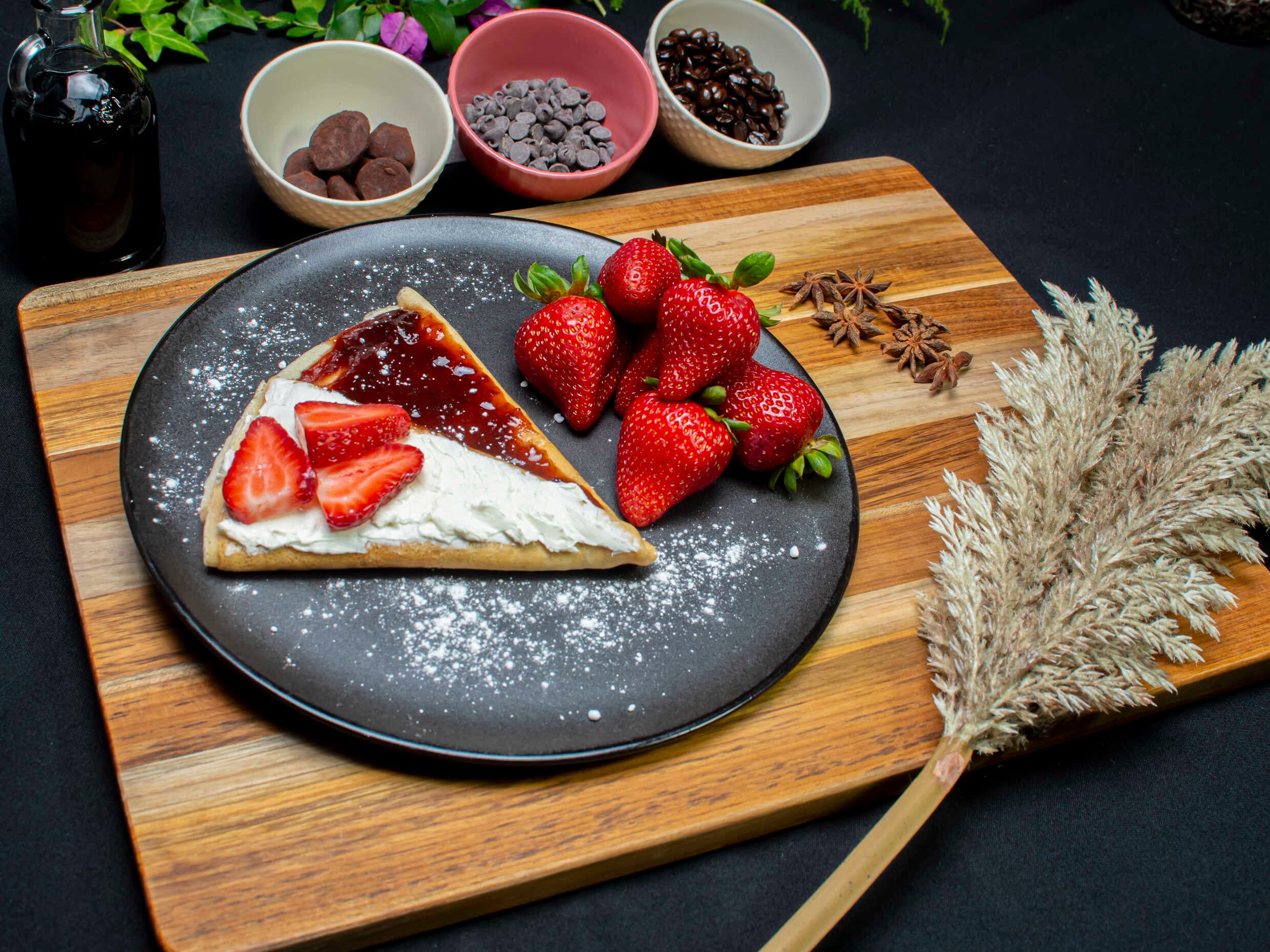 Crepa de Philadelphia con Mermelada de Fresa