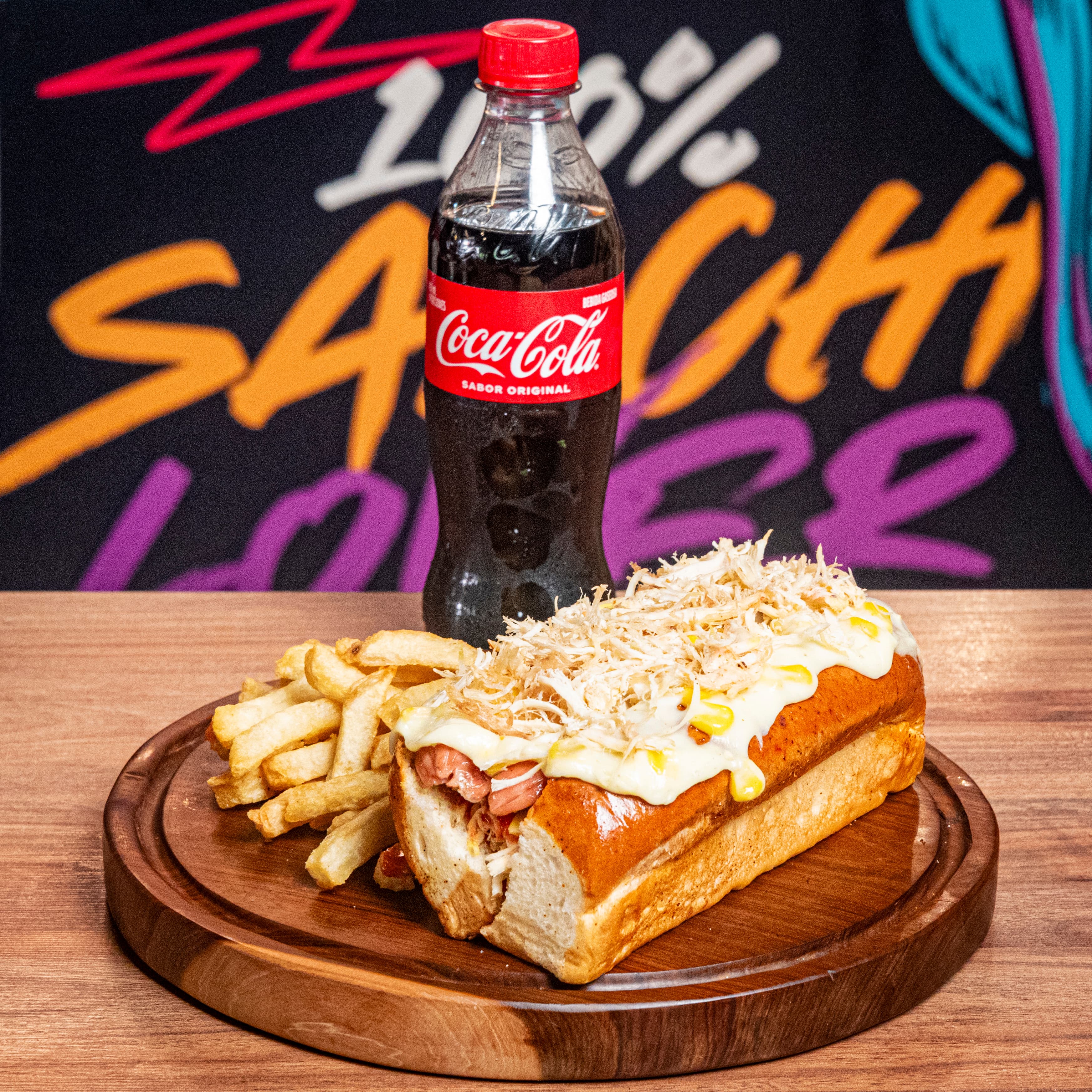 Combo del Perro Colombiano + Papas + 1 Coca Cola
