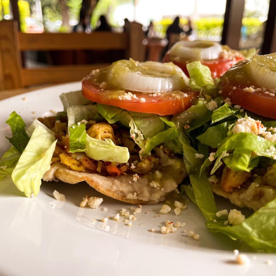 Tostadas de Pollo