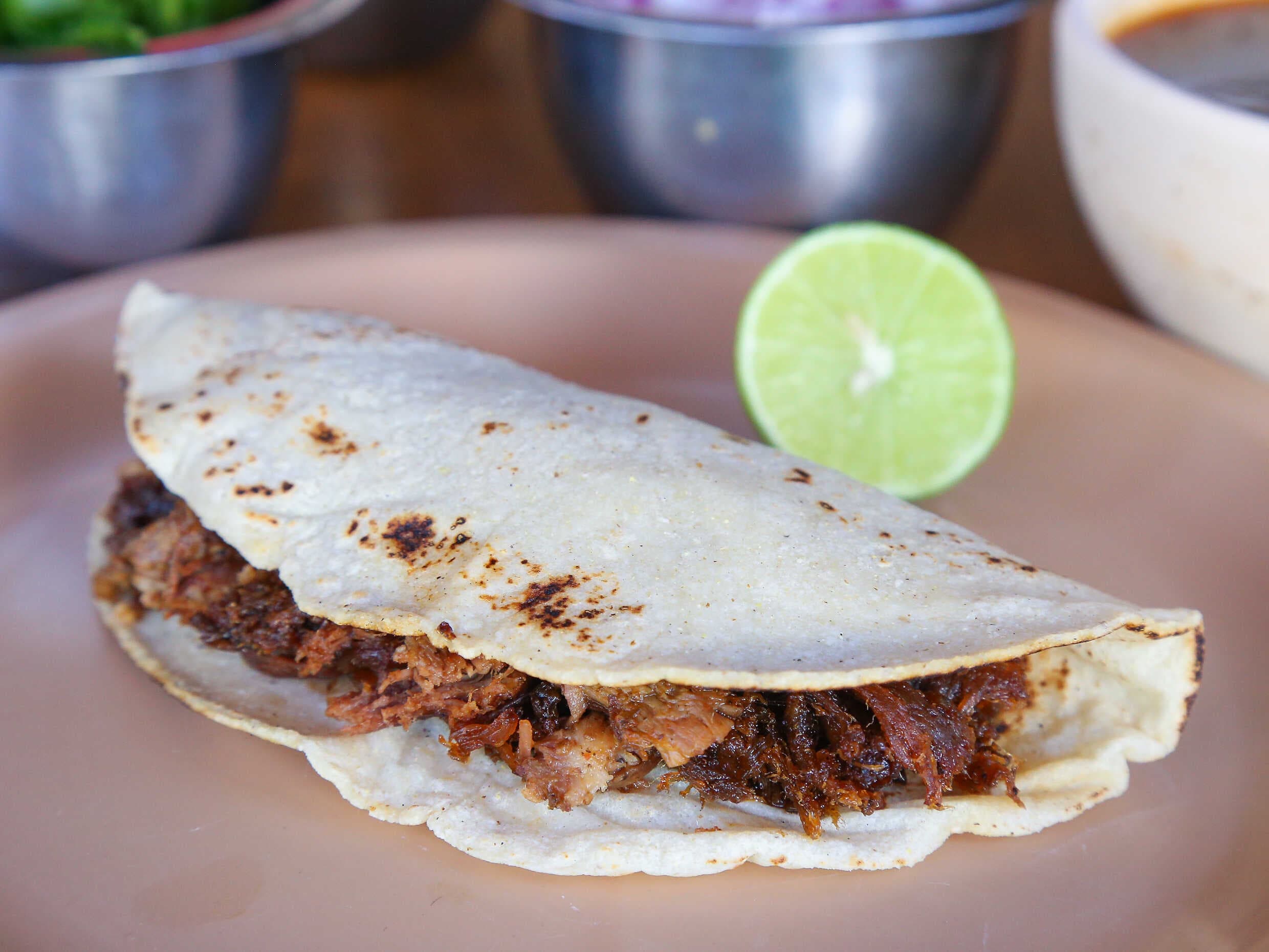 Taco de Birria Dorada