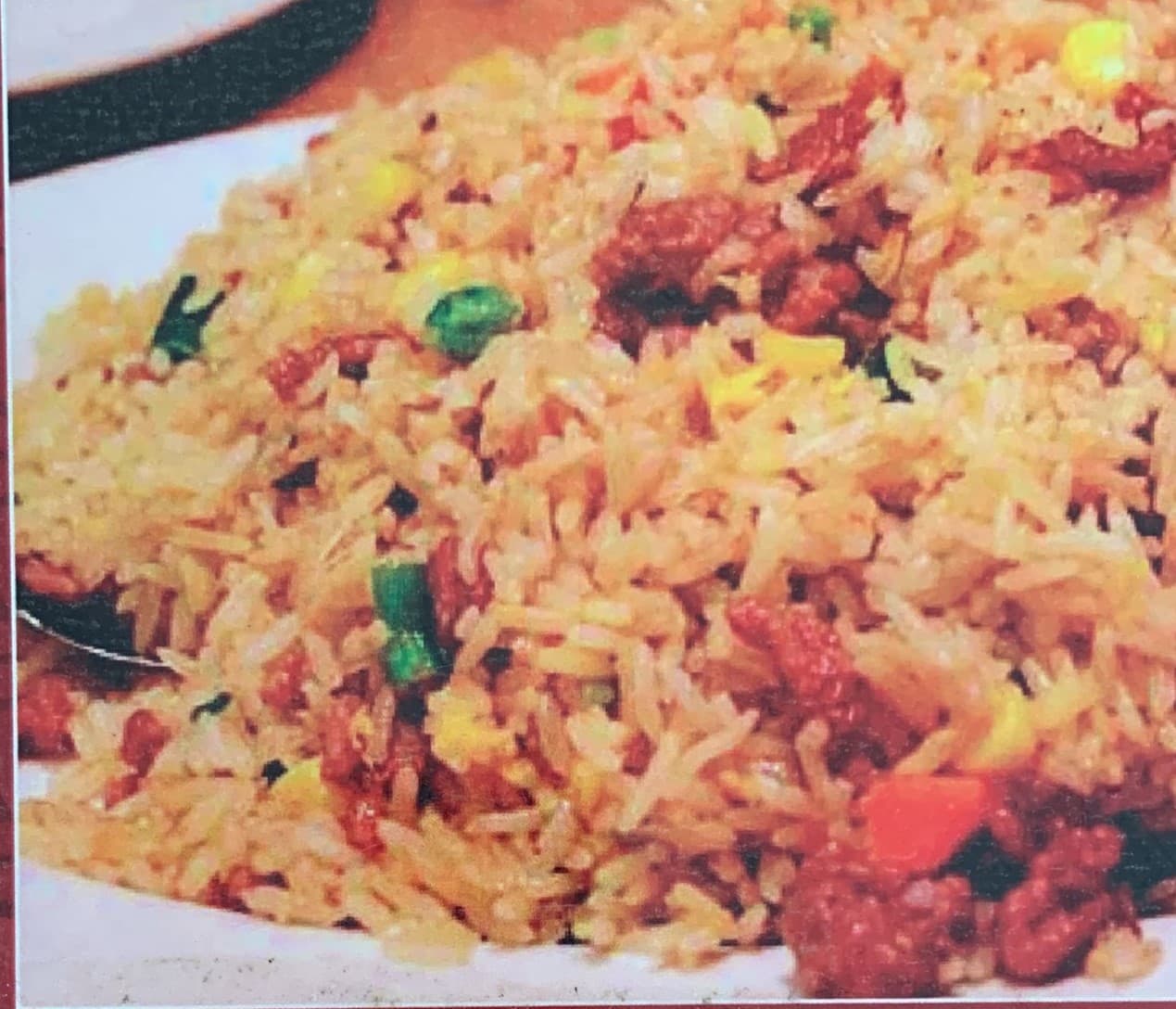 3 Guisos con Arroz o Espagueti + 3 BEBIDAS 600 ML