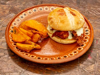 Hamburguesa Mar y Tierra