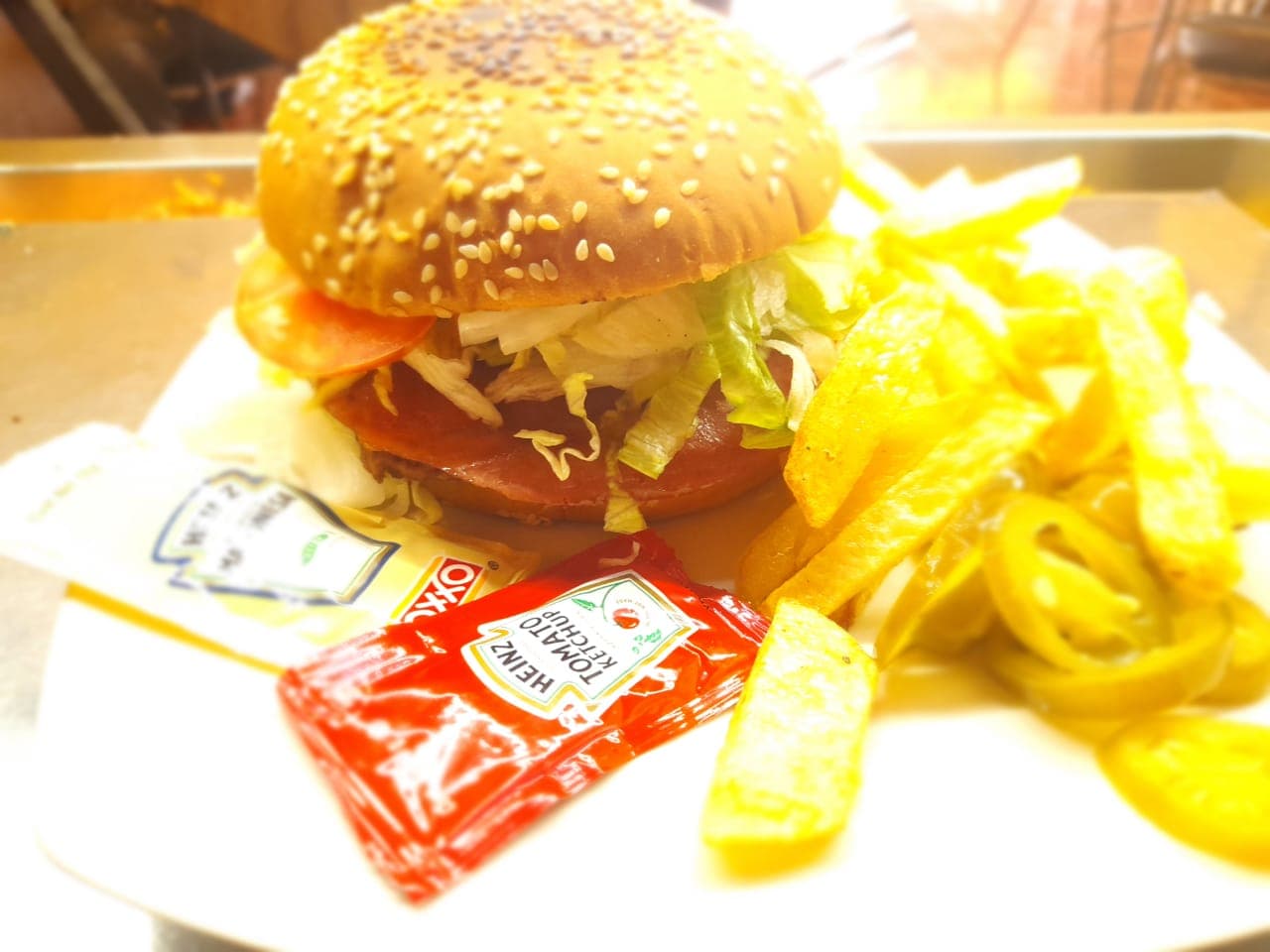🍔Hamburguesa de Arrachera y 🍟Papas