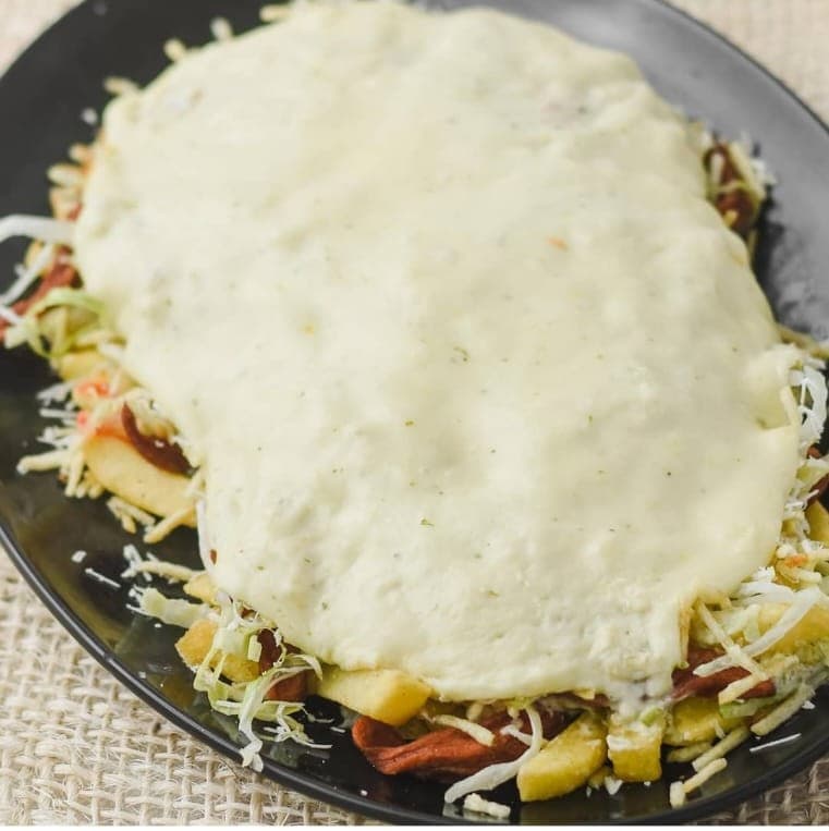 Salchipapa Gratinada
