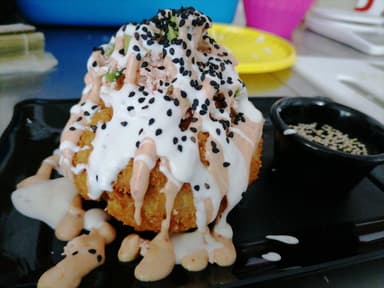 Sushi Ball Especial