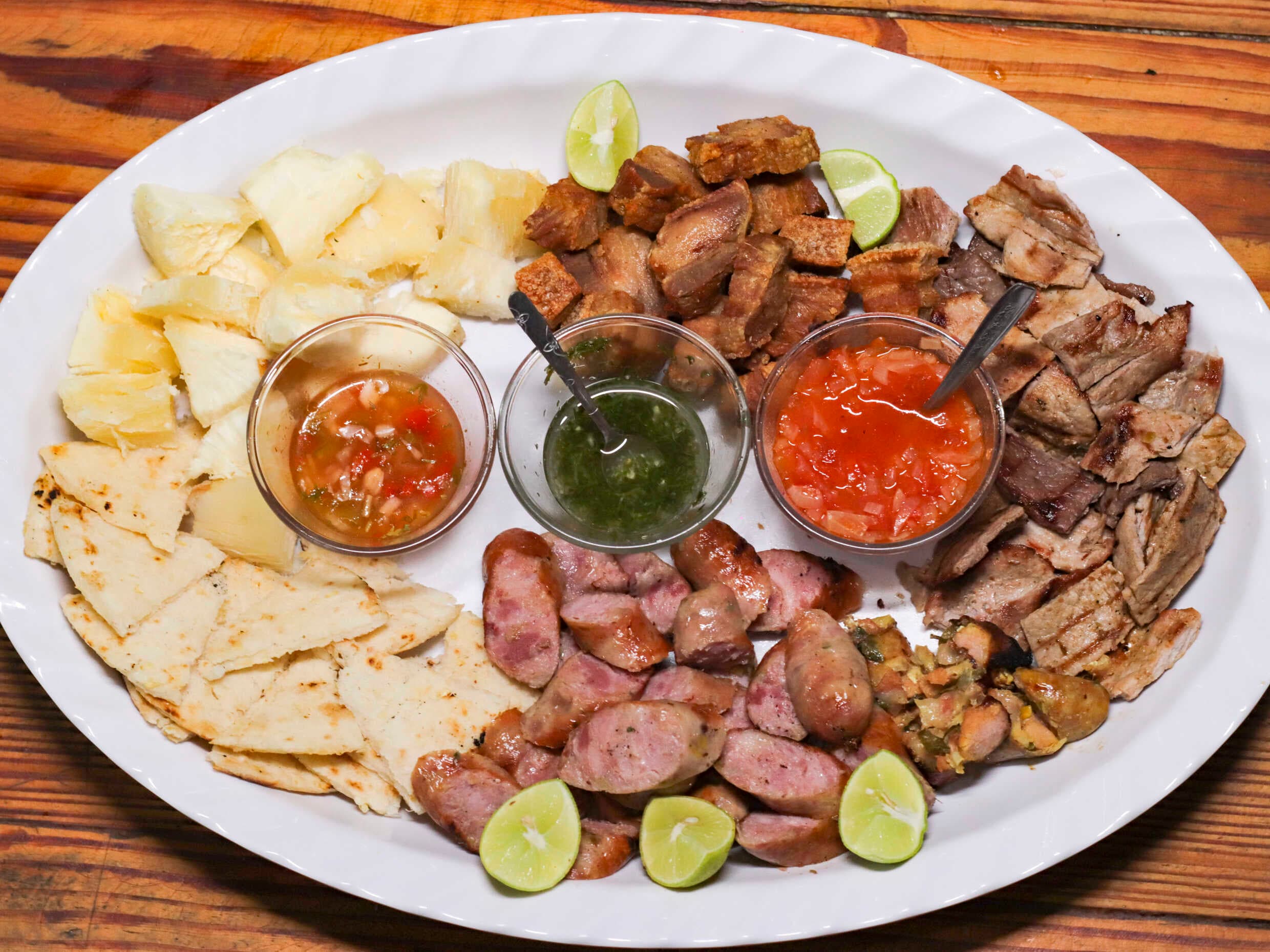 Picada Mixta Pailas 4 Personas