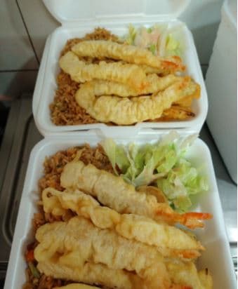 Tempura de Camarón y Vegetales.