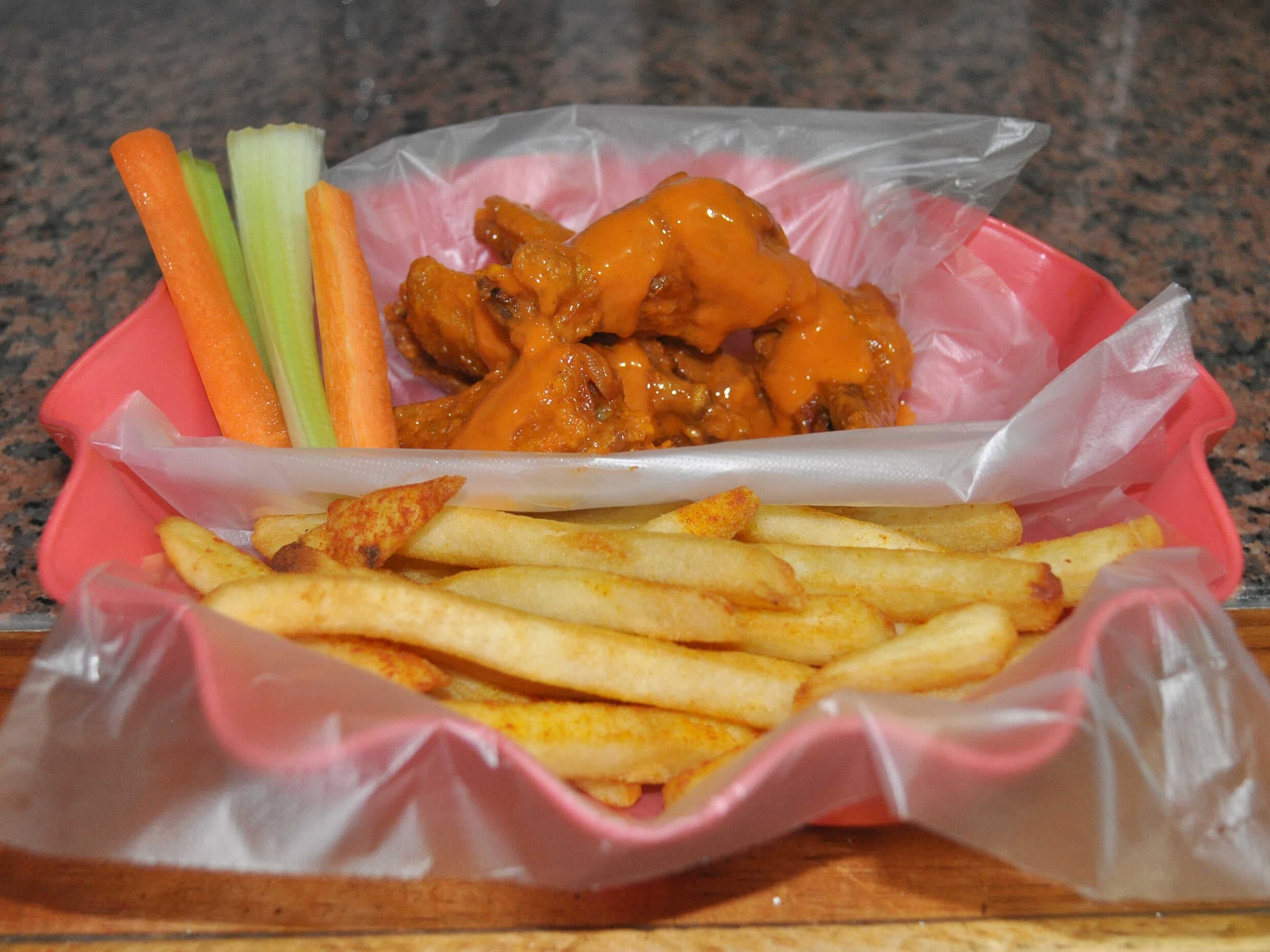 35 Piezas Boneless con Papas a la Francesa Grandes