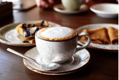 Combo-Crepa Encanto + Concha Rellena + Capuchino