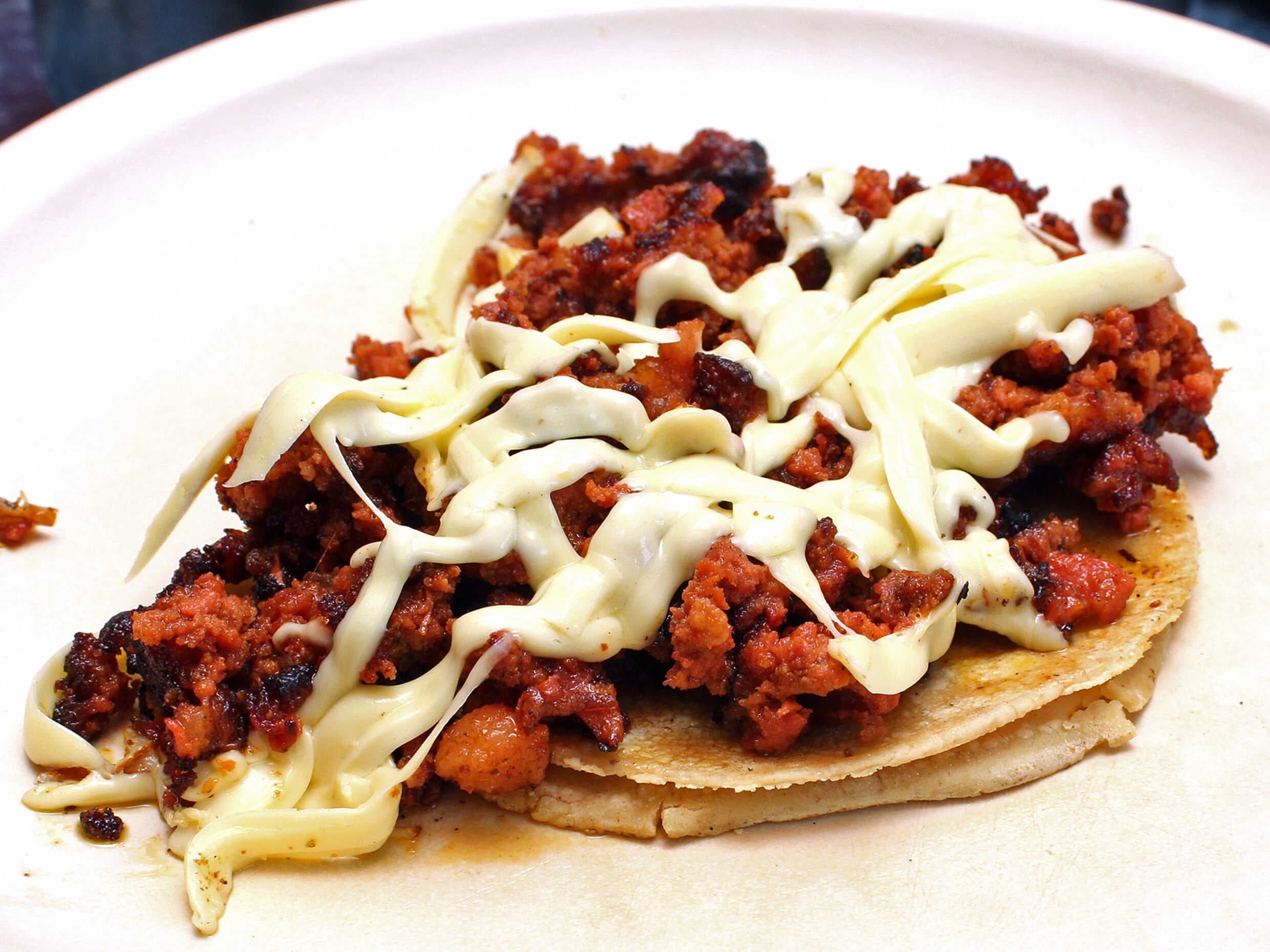 Taco de Longaniza con Queso