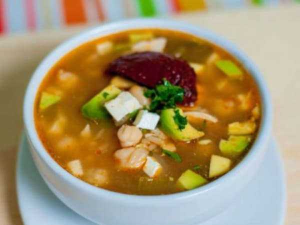 Combo Caldo Tlalpeño+ Agua