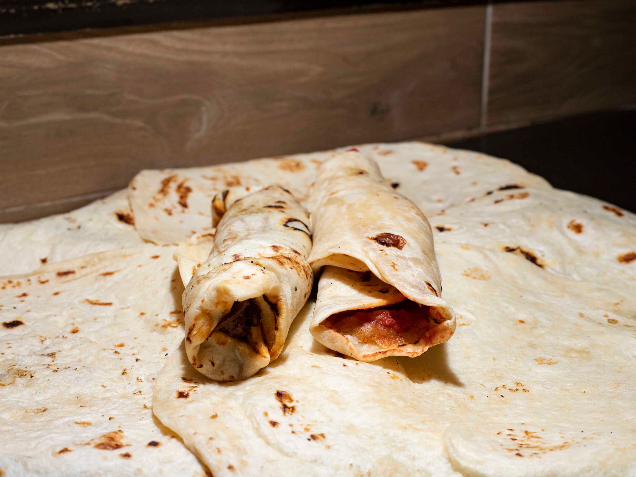 Burrito de Frijol con Queso