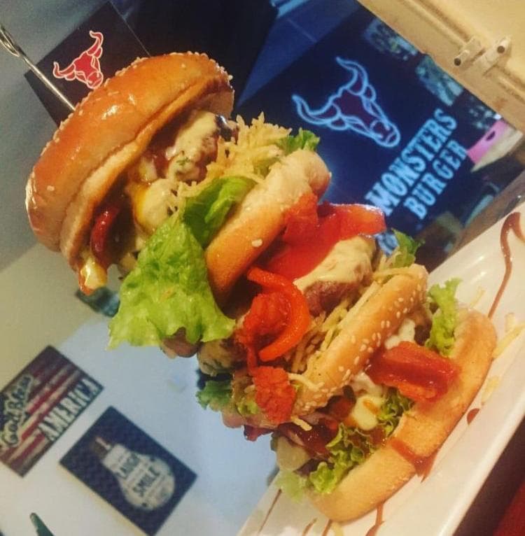 Hamburguesa Monster 3 pisos