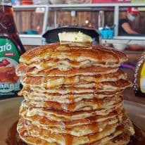 8 Hot Cakes.