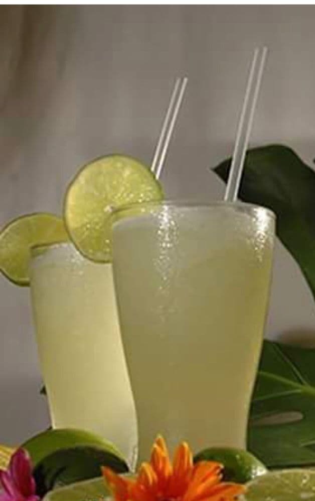 Limonada Natural 16 oz
