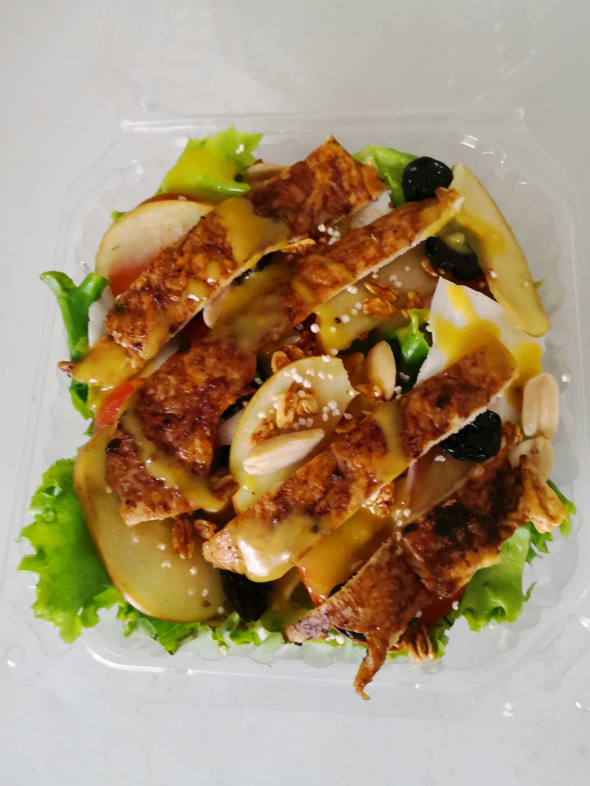 Ensalada de Pollo Promo