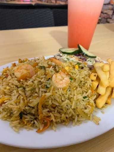 Entero Arroz con Camarones
