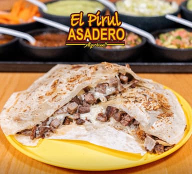 QUESADILLA CON CARNE