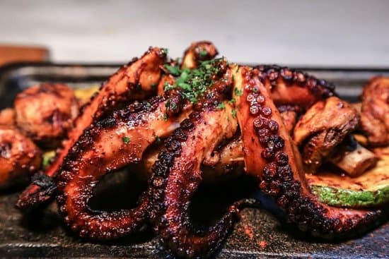 Pulpo Entero a las Brasas