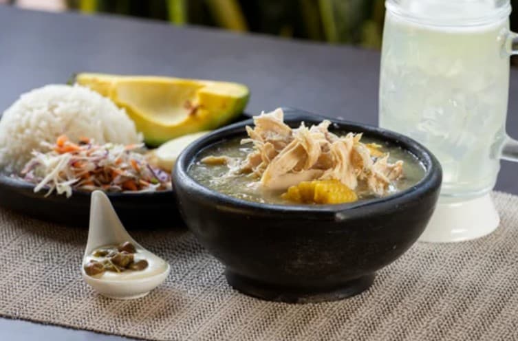 Ajiaco Sopa Colombiana