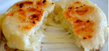 Arepa con Queso