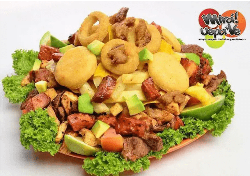 Combo Picada Familiar (4 Personas) + Bebida