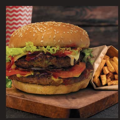 2 Hamburguesas 180 gr + Coca Cola 1.5 L