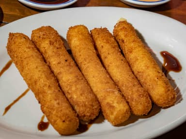 Kushiage de Queso