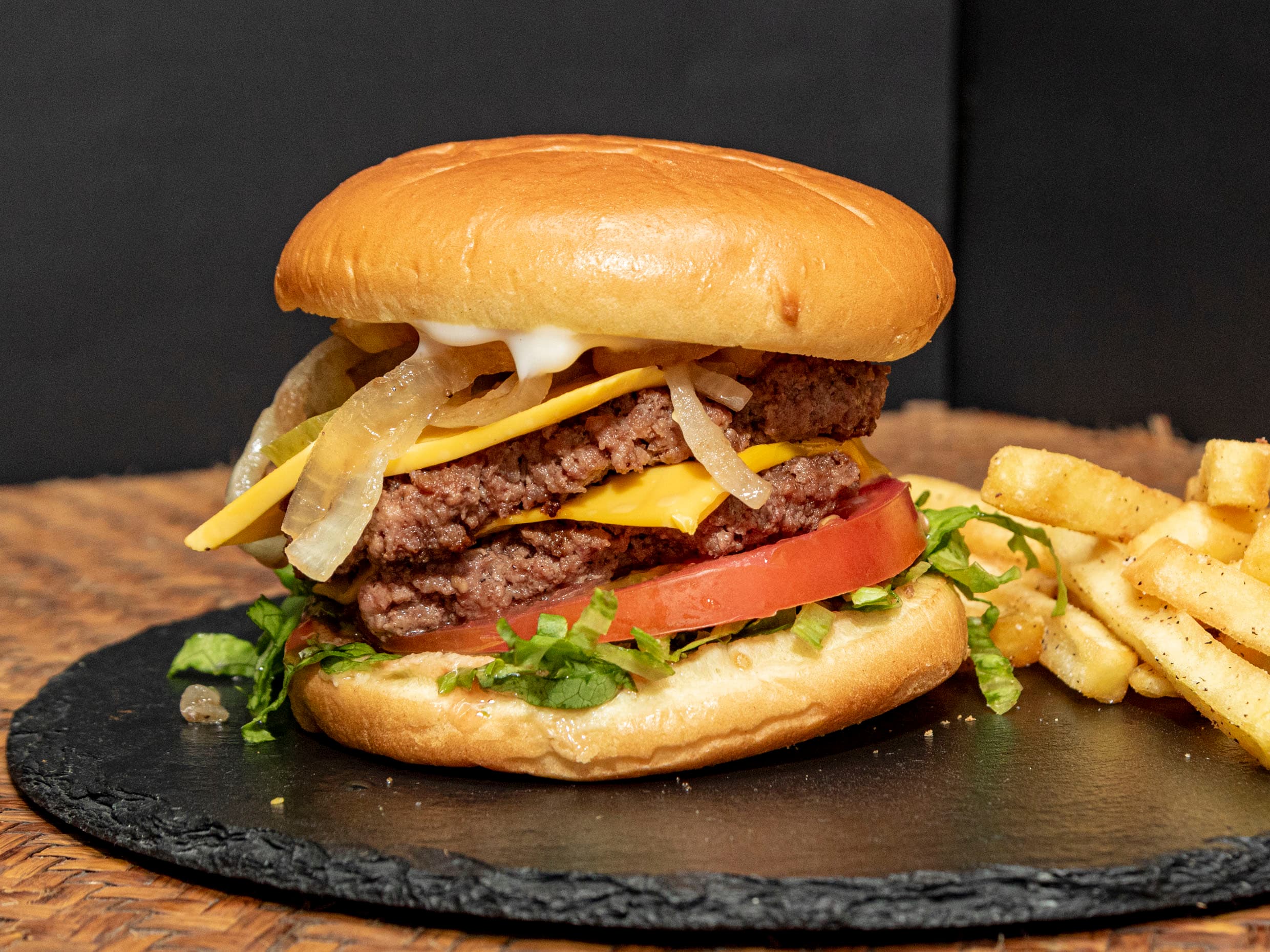 Americana con Papas Fritas