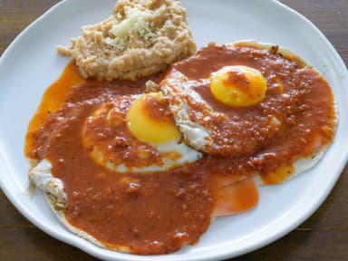 Huevos Estrellados